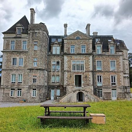 Chatescos - Estudio En Chateau Eksteriør billede