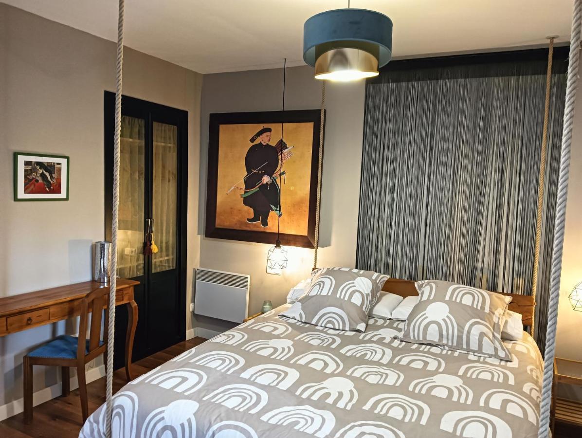 Chatescos - Estudio En Chateau Eksteriør billede